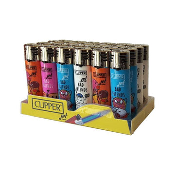 24 encendedores electrónicos recargables Clipper con llama a chorro impresa Bad Friends - CKJ3B027UKH